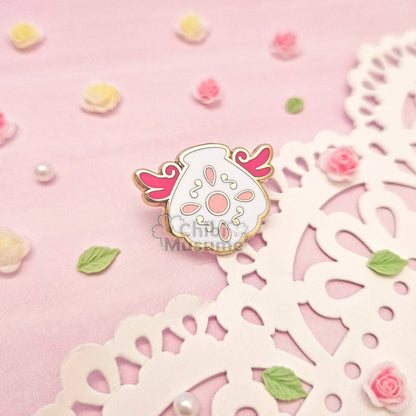 Shell Mini Enamel Pin